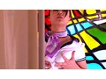 誘うガニ股