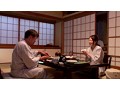 温泉旅館の手違いで見ず知らずの巨乳美女と相部屋になったボクは超ラッキー！！