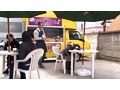 焼き芋の移動販売車になりすまし女子◯生に媚薬をかけて食べさせて、まってましたの悪戯開始！お漏らしするほど効果抜群！最後は中出ししちゃいました。 2