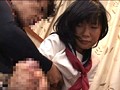 猫カフェでみつけたガードの甘いパンチラ娘は店内で触られても断れない