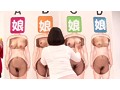 スケベな親子がエッチなゲーム 一転知らずに近親レズ 母親なら娘の裸当ててみて！ママと娘の親子ペニバンレズスペシャル