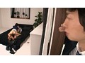 寝取り 上司の奥さんの胸チラがエロすぎて、我慢ができなくなった僕は…
