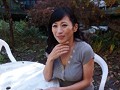 温泉旅行中のS級人妻は癒しを求めてるので確実にヤれる！こっそりゴムを外し、生ザーメンを子宮にブチ撒けられちゃう言いなり美人妻