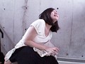 立ちクンニされながら質問に答える女【七】