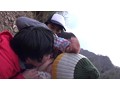 登山に来た山ガールを狙った野外白昼レイプ