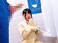 公衆便所美人トイレ清掃員膣内放尿中出し痴漢