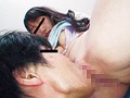 突然現れた変態おじさんのチ○ポが…変態おじさんのフル勃起デカチン18cmに驚くも興味がある奥さまたち コートをガバっ！キャァア！なになに？！アンタいいじゃない！よく見せなさいよ！