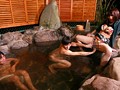 不倫妻たちの野外露出 雨の日の女たち
