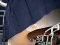 スローモーションでじっくり眺める 女子校生の自転車パンチラ 2