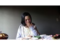 人妻湯恋旅行 065