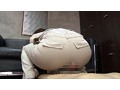 悩殺変態OLのピタパン尻コキ