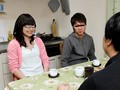 「知らなかった! 義姉の真の姿!!」突然出来た義理の姉と相部屋!! 超優しくて超まじめで面倒見の良い義理のお姉ちゃんが出来たと思ったら大間違い!! 何と酒乱だった!!ある日、義姉が酔っ払って帰ってきたと思ったら超口が悪くなっていて暴力的に!しかも超エロい! 「知らなかった! 義姉の真の姿!!」突然出来た義理の姉と相部屋!! 超優しくて超まじめで面倒見の良い義理のお姉ちゃんが出来たと思ったら大間違い!! 何と酒乱だった!!ある日、義姉が酔っ払って帰ってきたと思ったら超口が悪くなっていて暴力的に!しかも超エロい!