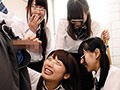 トイレ掃除で水が掛かって濡れまくり！制服ビショ濡れでブラ透けまくり女子校生！ボクの勃起にいち早く気づき行動に移したヤリマン女子のおかげで他の女子も連鎖発情！イジメられてもいい事があるもんだ！無理やり押し付けられたトイレ掃除をしてると…