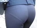 東京街角盗撮 OLパンツスーツのむっちむちお尻
