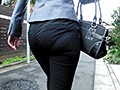 パンツスーツOLのパツパツむっちむち はちきれそうな着衣エロ巨尻