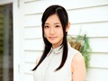 新人 実家暮らし門限21時の箱入り娘 処女美少女AVデビュー 真白初音