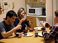 ママね…あなたのクラスの達也様に飼われているの…。 AIKA