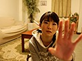 勃起をさせて笑みを浮かべる。痴女っ子ローリータ。 小枝成実