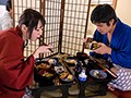 夫婦旅行で訪れた旅館の宴会場で下品な団体客に妻がおしゃくをさせられました… 保坂えり