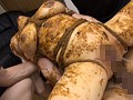 糞豚臭恥～肛門を弄られて激臭大便してしまった団地妻～ 主婦42才