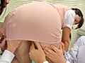 むっちむちタイトスカートの事務員 春菜はな
