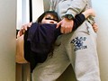 東京スペシャル板橋区・築32年マンションで起きた事故 マンションのエレベーターに挟まれた奥さんは身動きが取れずバックから中出しされた！ 故障！不具合！？誰か助けて～！救出されるはずが！？