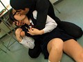東京スペシャル・女子校に不法侵入男！助けて！女子校生は後ろから襲われて寝バックで突かれ這いつくばって逃げるも中出しされた！「えっ！後ろから！？誰！あなたは一体誰なの！！」