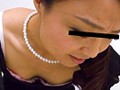 葬儀会場 霊安室 病室 喪服美熟女未亡人たちの胸チラとパンチラ2 120名